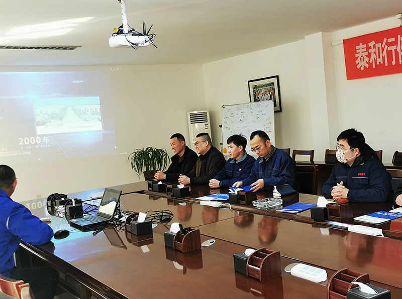 冰球突破重工 冰球突破重工