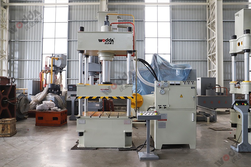 四柱液压机行程设定分析 四柱液压机行程设定分析