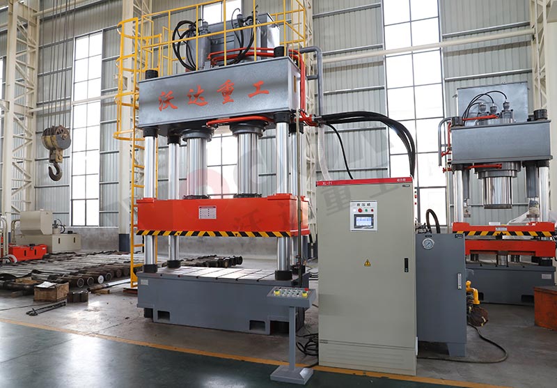500吨四柱液压机 500吨四柱液压机