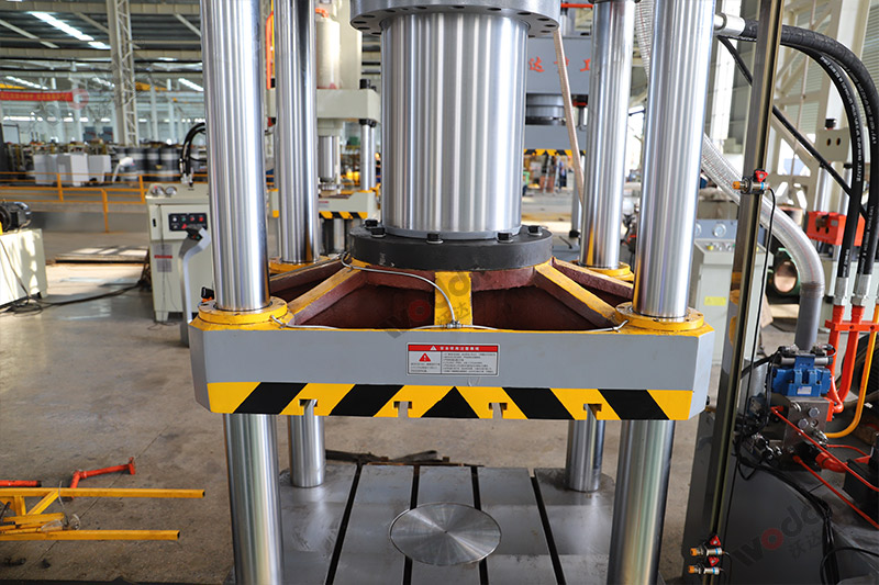 315吨不锈钢拉伸成型液压机 315吨不锈钢拉伸成型液压机