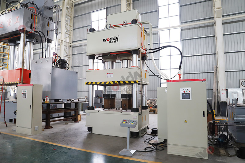 塑料托盘生产设备机器-800吨四柱液压机 塑料托盘生产设备机器-800吨四柱液压机