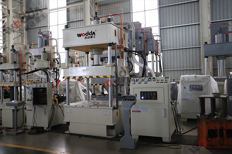 四柱液压机 四柱液压机