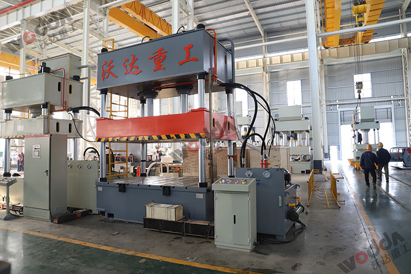 200吨汽车门板成型机 200吨汽车门板成型机