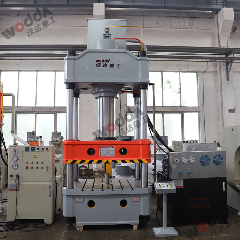 315吨国标液压机 315吨国标液压机