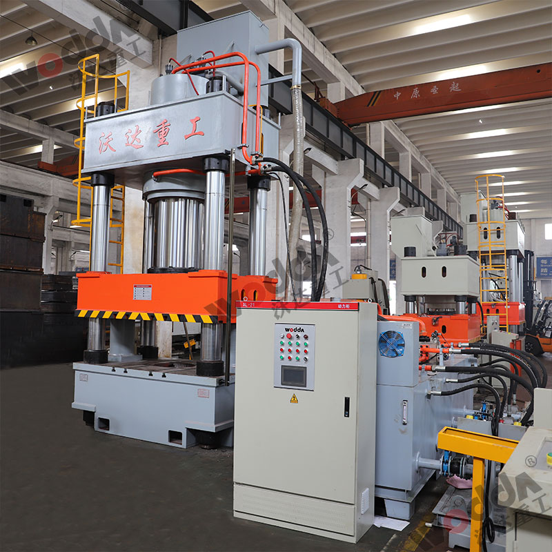 1000吨四柱液压机 1000吨四柱液压机