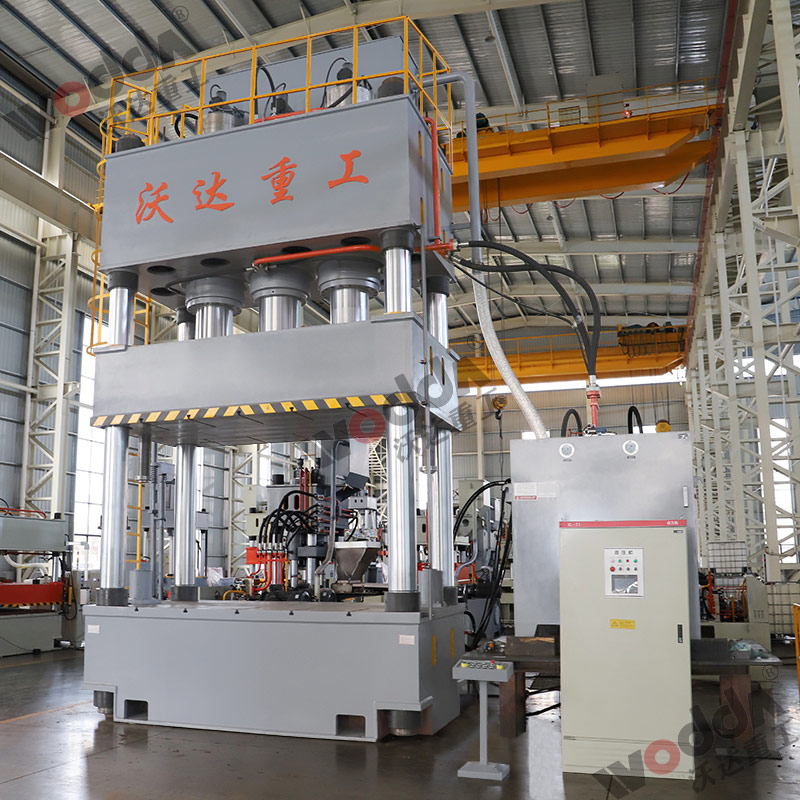 1500吨四柱液压机 1500吨四柱液压机