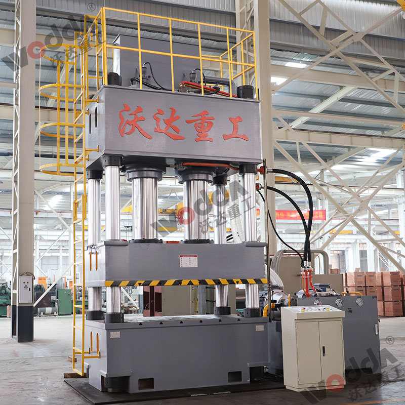 800吨四柱液压机 800吨四柱液压机