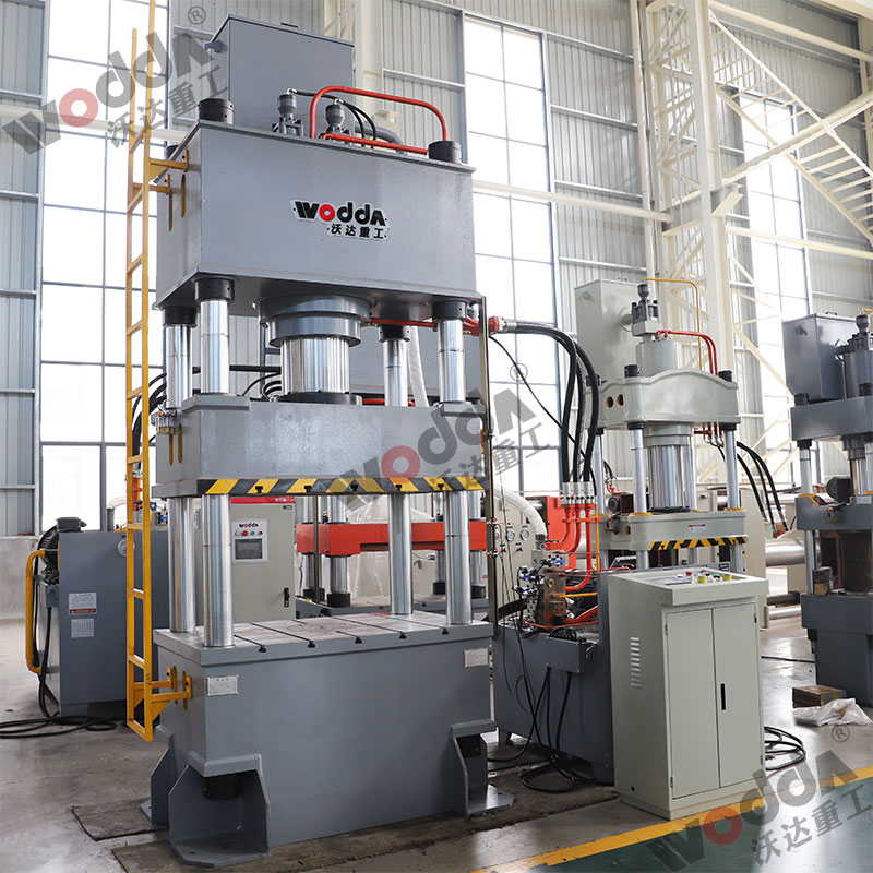 315吨四柱液压机 315吨四柱液压机