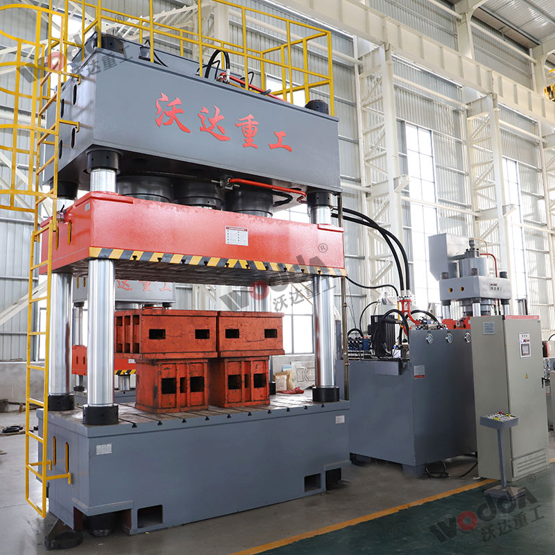 1000吨液压机 1000吨液压机