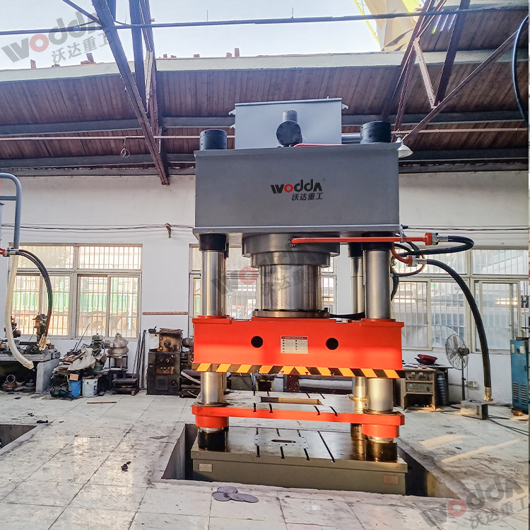 1250吨氧化锆粉末成型液压机 1250吨氧化锆粉末成型液压机