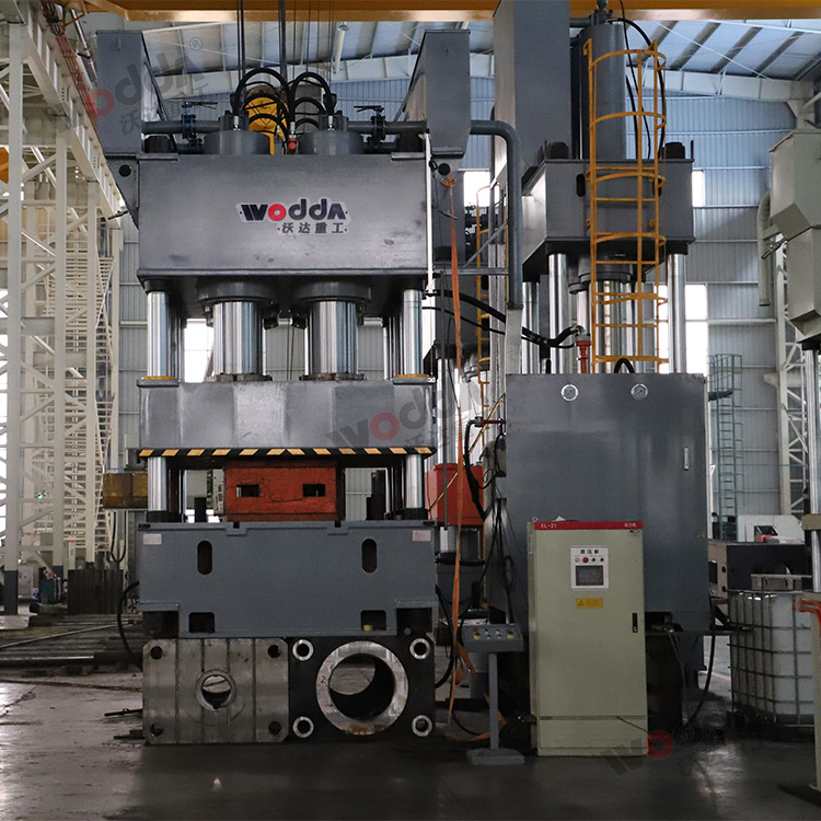 2500吨门面压花机 2500吨门面压花机