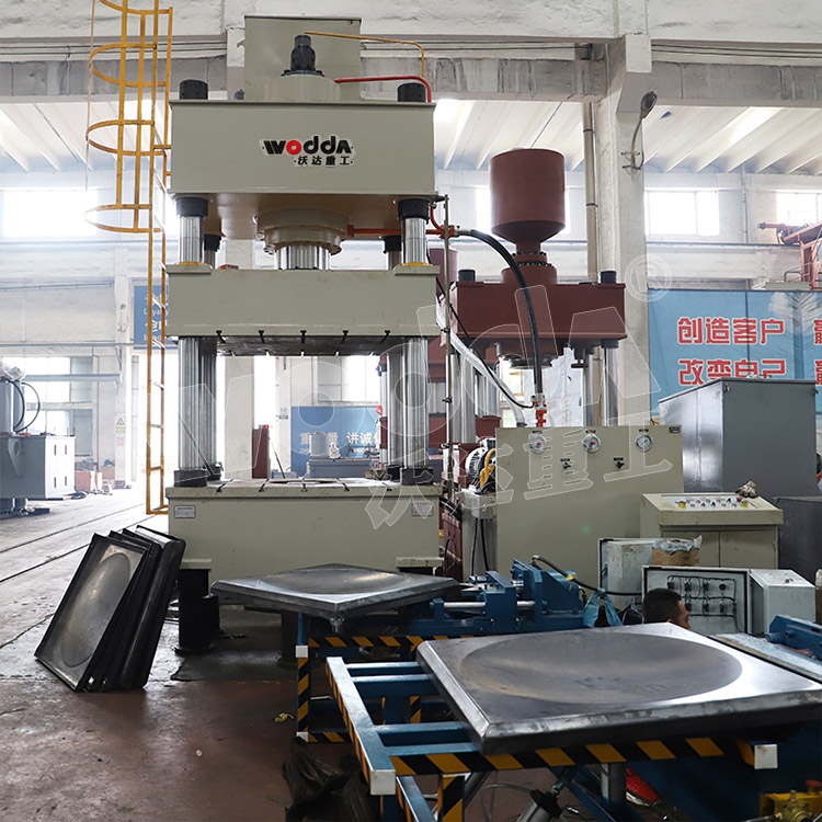 500吨不锈钢水箱液压机 500吨不锈钢水箱液压机