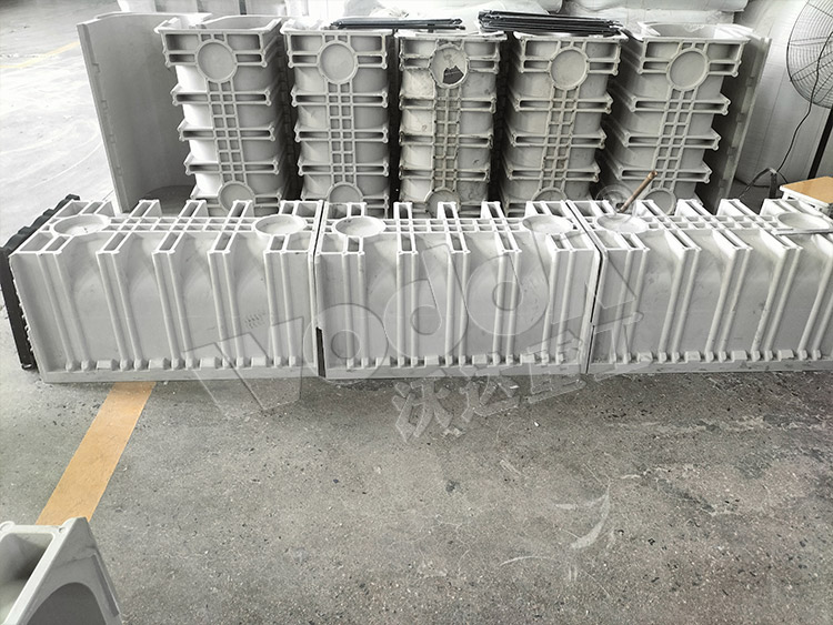 U型排水沟2 U型排水沟2