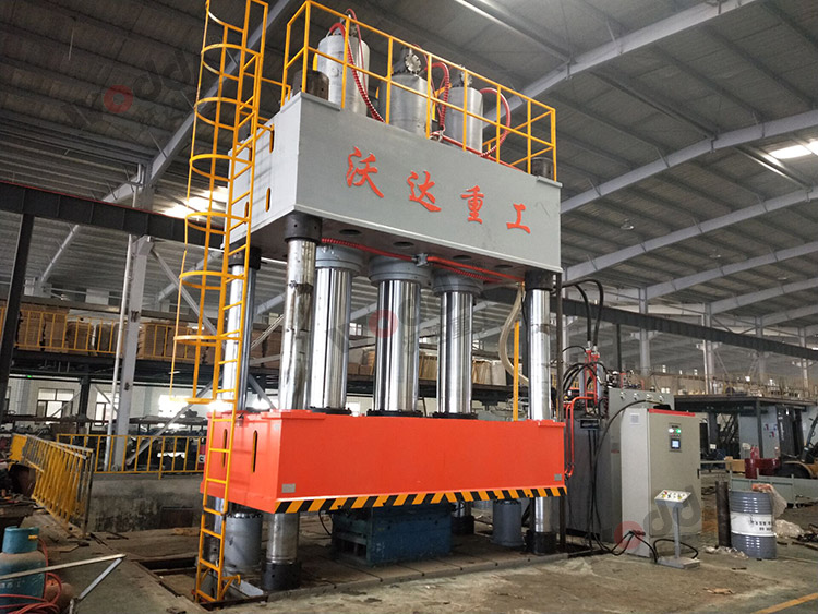 2000吨SMC玻璃钢汽车配件成型液压机 2000吨SMC玻璃钢汽车配件成型液压机