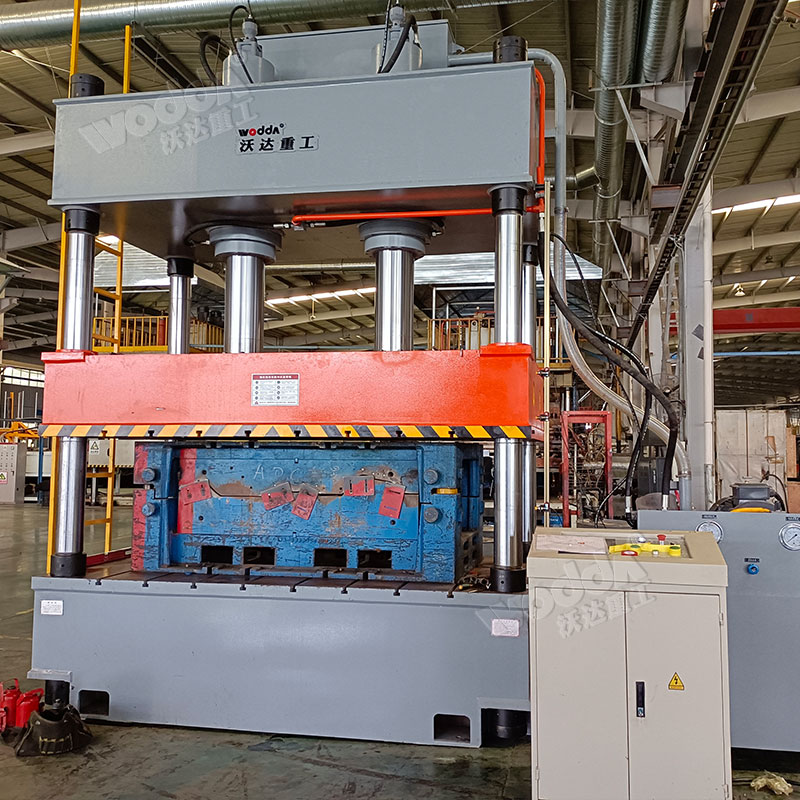 315吨汽车内饰件成型液压机 315吨汽车内饰件成型液压机