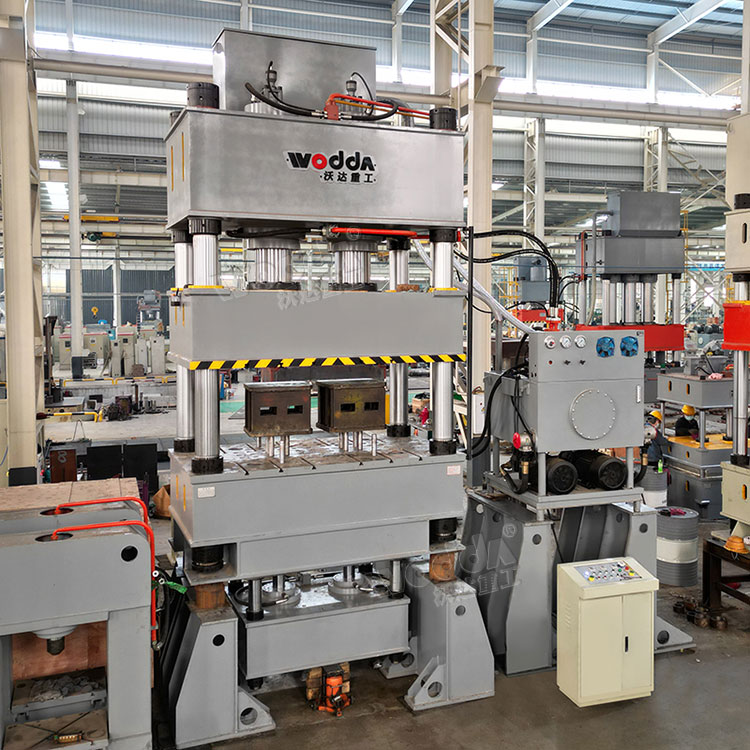 630吨四柱拉伸液压机 630吨四柱拉伸液压机