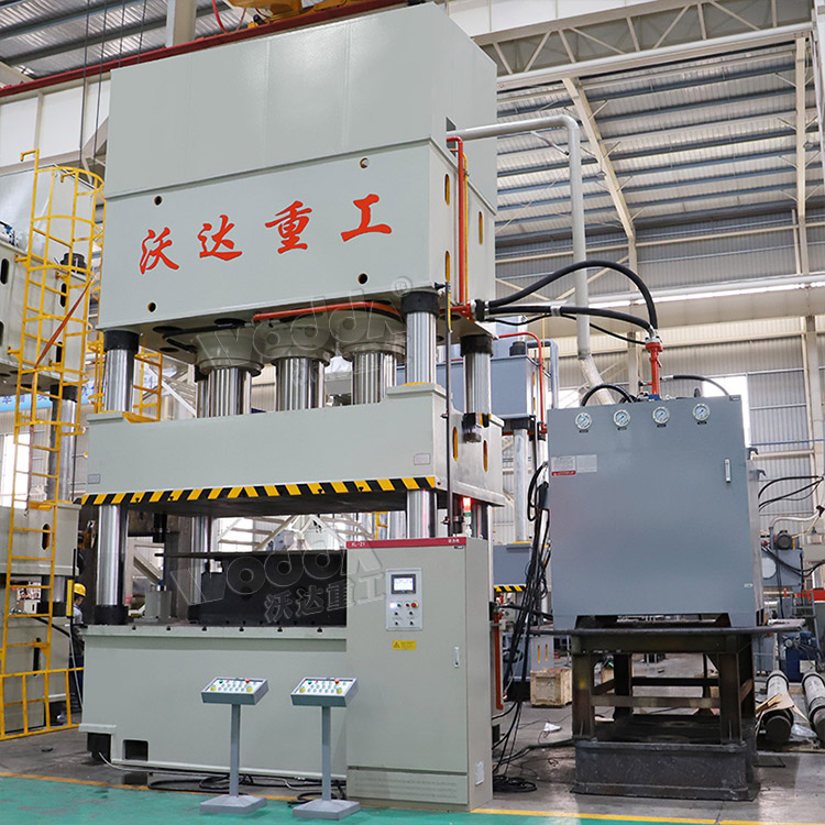 1500吨四柱液压机 1500吨四柱液压机