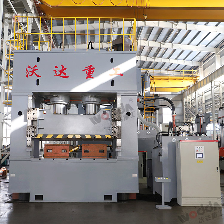 2000吨框架液压机 2000吨框架液压机