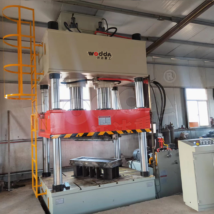 400吨双缸四柱液压机 400吨双缸四柱液压机