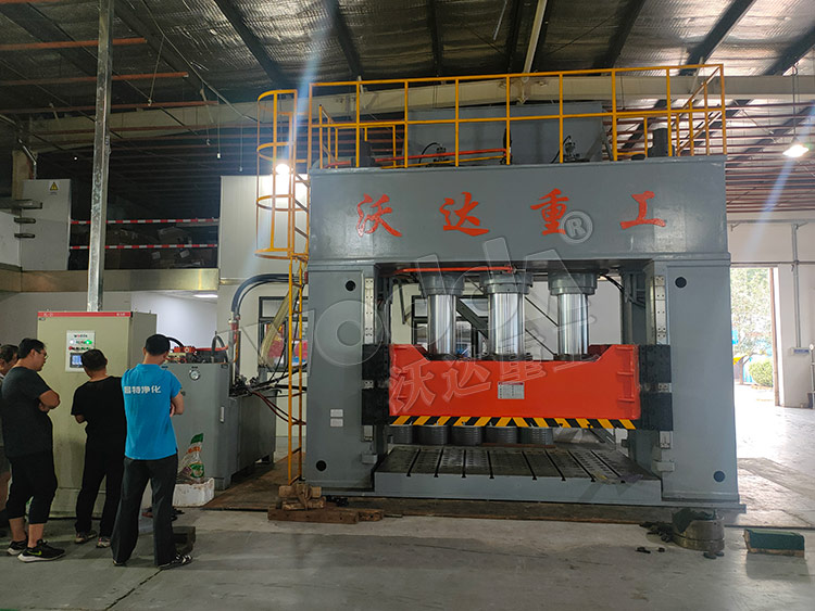 1000吨框架式薄板拉伸液压机 1000吨框架式薄板拉伸液压机