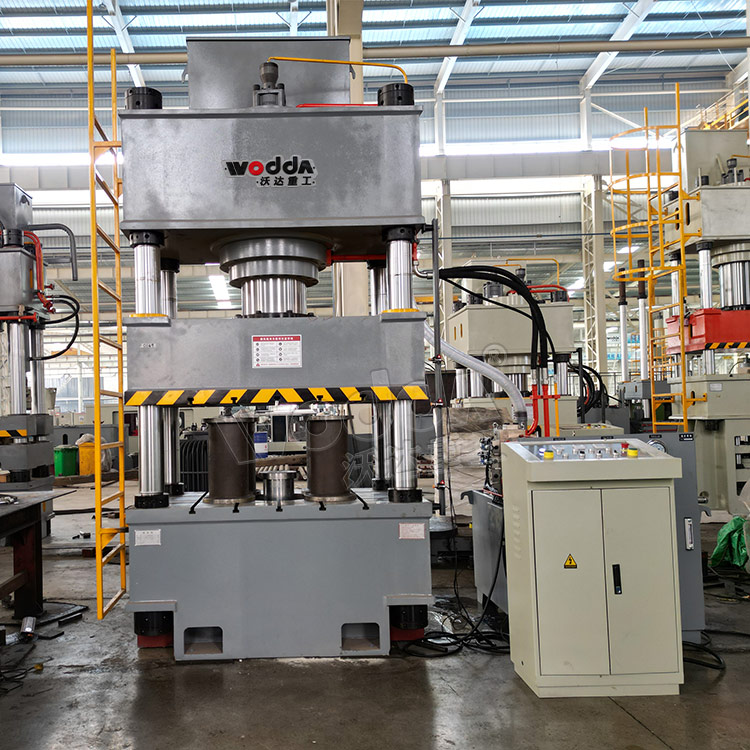 400吨四柱液压机 400吨四柱液压机