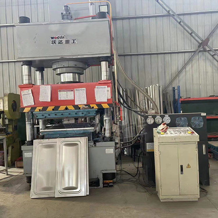 400吨不锈钢水箱板液压机 400吨不锈钢水箱板液压机