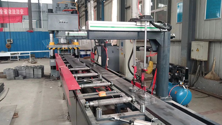 500吨全自动锚杆托盘生产线 500吨全自动锚杆托盘生产线