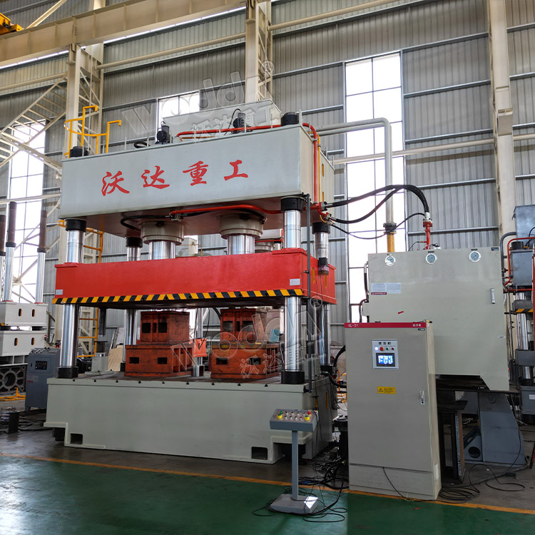 1000吨SMC玻璃钢水箱成型液压机 1000吨SMC玻璃钢水箱成型液压机