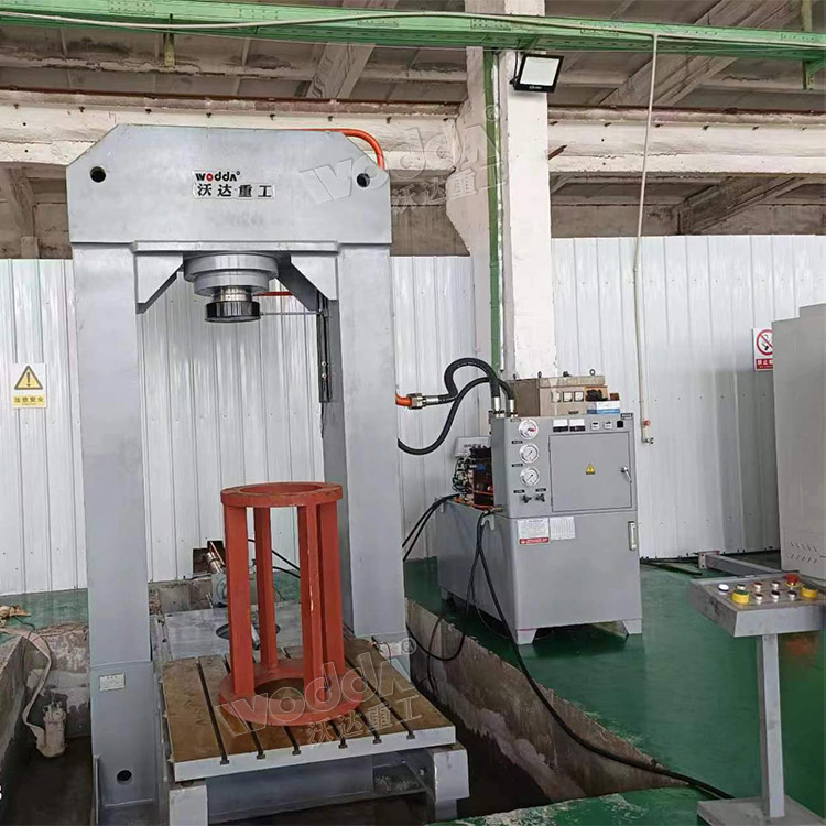 电机轴承压装液压机客户现场 电机轴承压装液压机客户现场