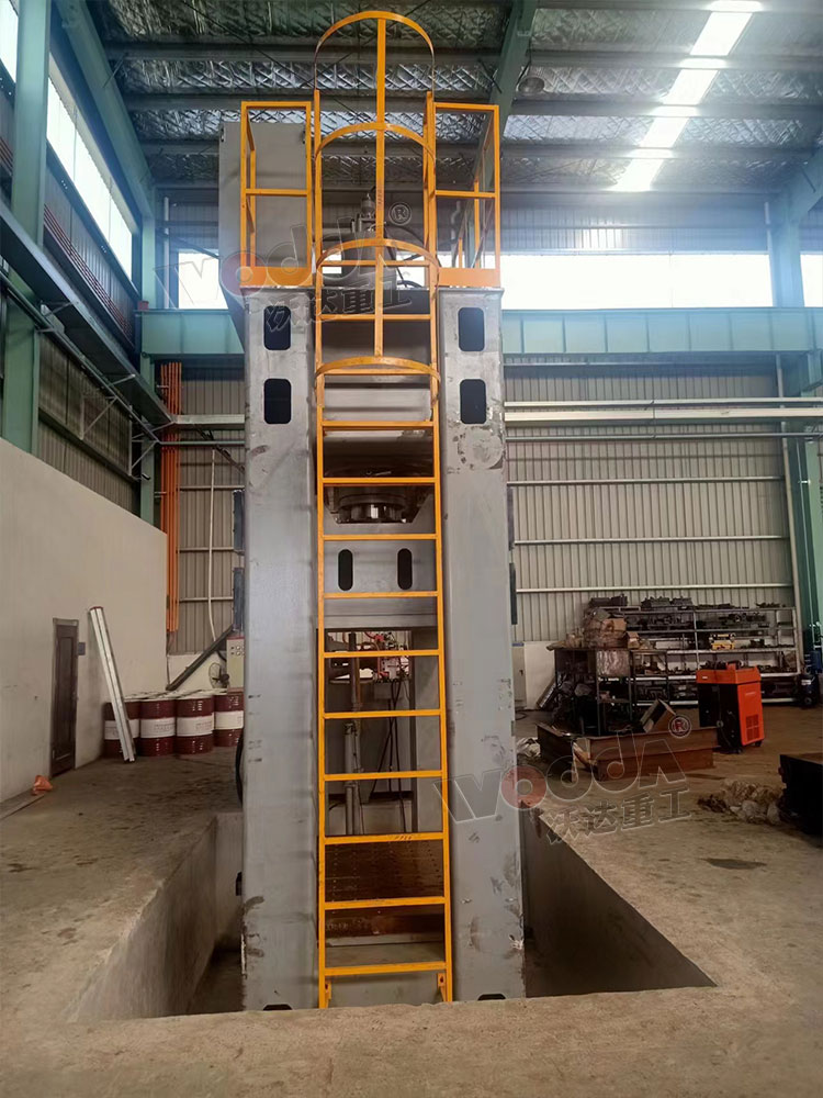 800吨框架式液压机现场调试 800吨框架式液压机现场调试