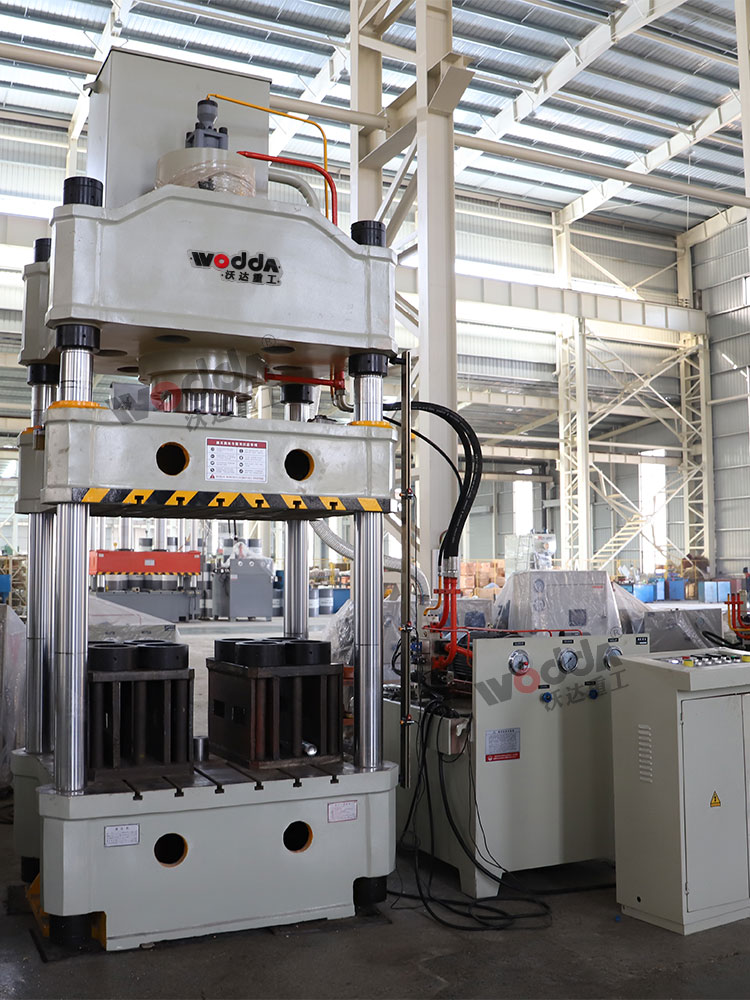 国标315吨四柱液压机 国标315吨四柱液压机