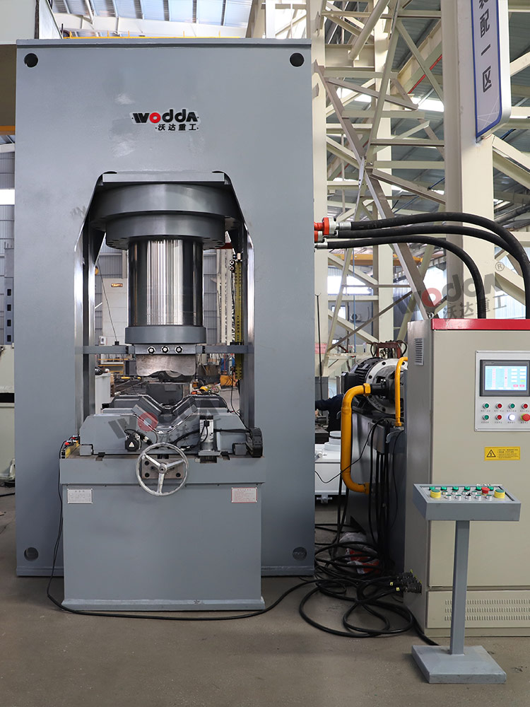 1200吨龙门式校直机 1200吨龙门式校直机