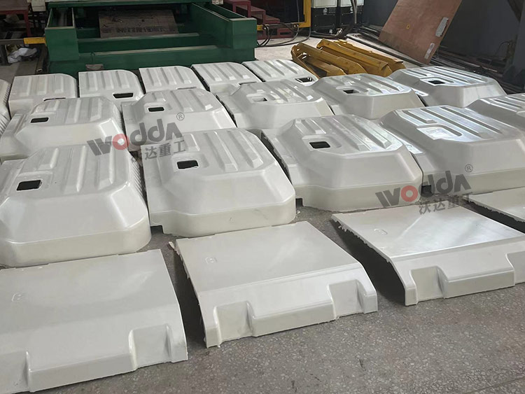 汽车覆盖件 汽车覆盖件