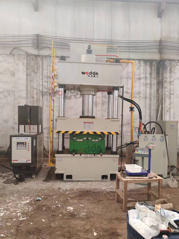 315吨石英石水槽液压机 315吨石英石水槽液压机