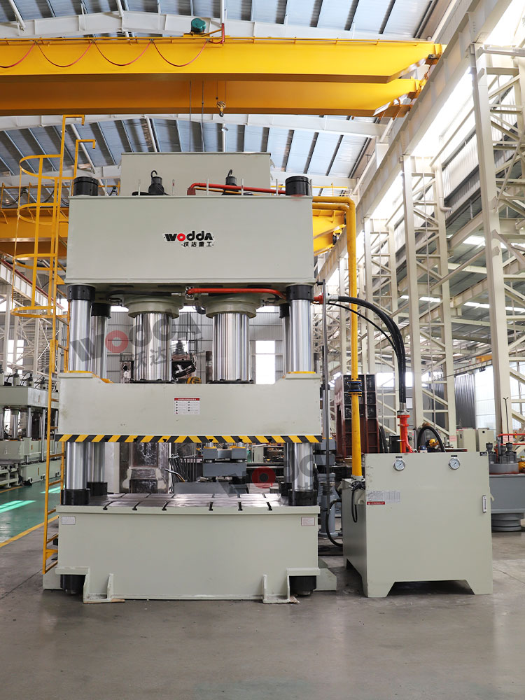 1000吨三梁四柱液压机 1000吨三梁四柱液压机