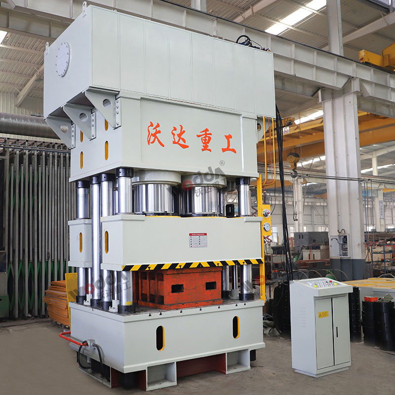 2000吨聚丙烯压滤板成型液压机.jpg 2000吨聚丙烯压滤板成型液压机.jpg