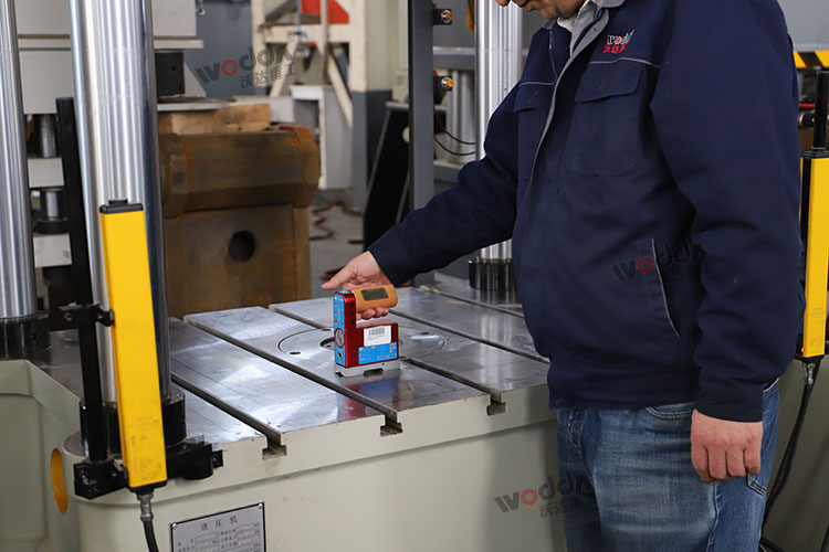 液压机精度检测 液压机精度检测