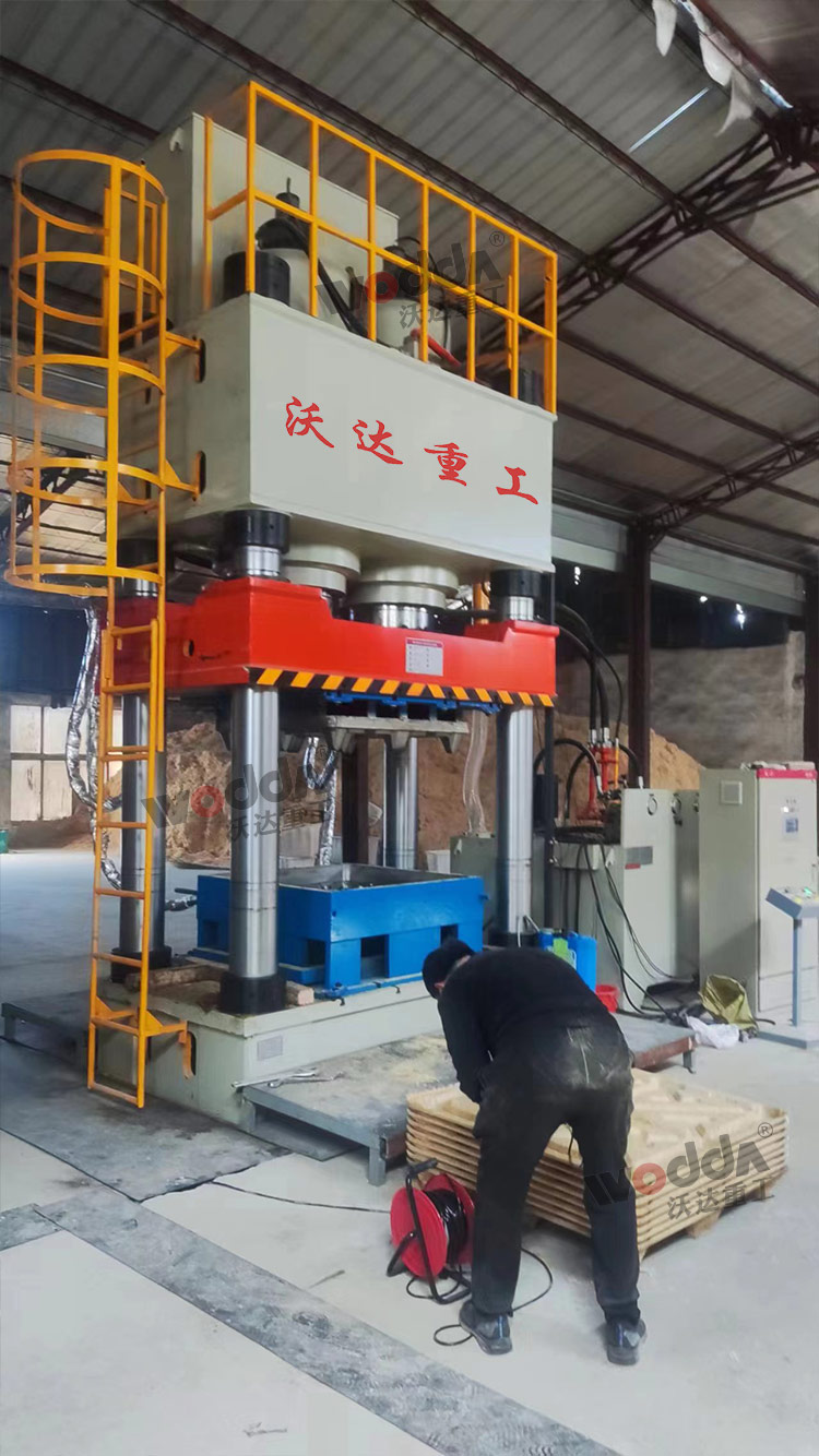 1250吨四柱液压机加工木屑托盘 1250吨四柱液压机加工木屑托盘