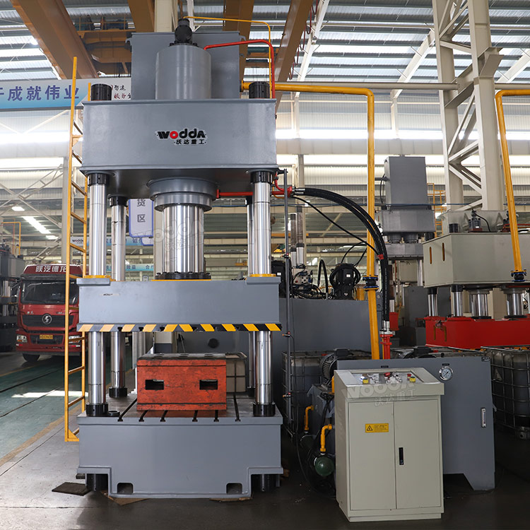 500吨三梁四柱液压机 500吨三梁四柱液压机