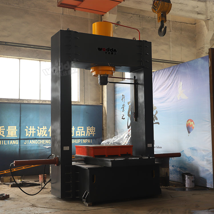 400吨龙门油压机 400吨龙门油压机