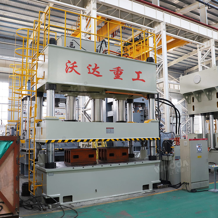 800吨四柱液压机 800吨四柱液压机