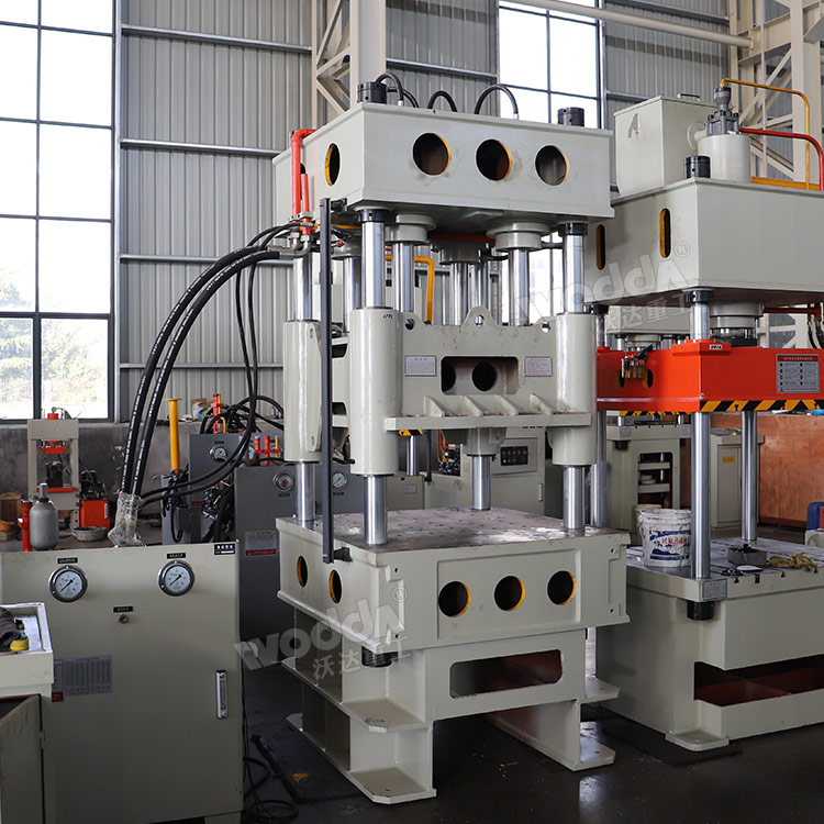 200吨四柱液压机定制 200吨四柱液压机定制