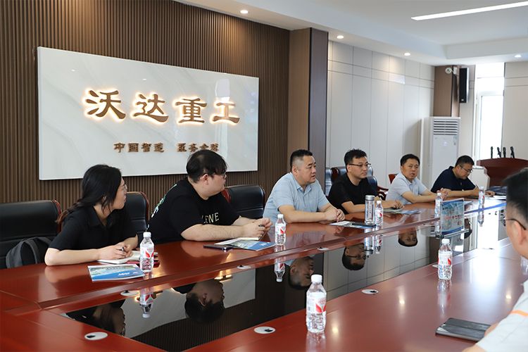 座谈交流 座谈交流