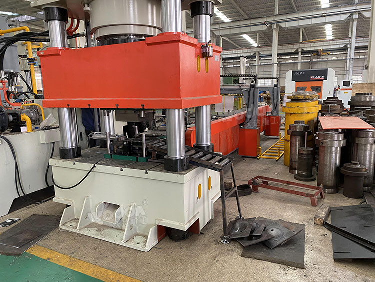 630吨三梁四柱液压机冲压锚杆托盘 630吨三梁四柱液压机冲压锚杆托盘