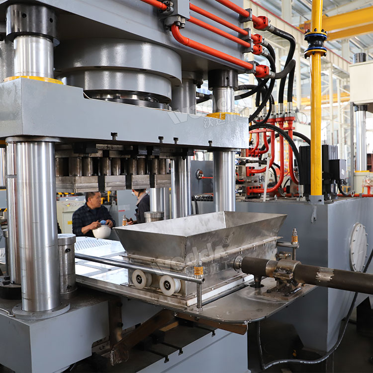 自动布料装置 自动布料装置