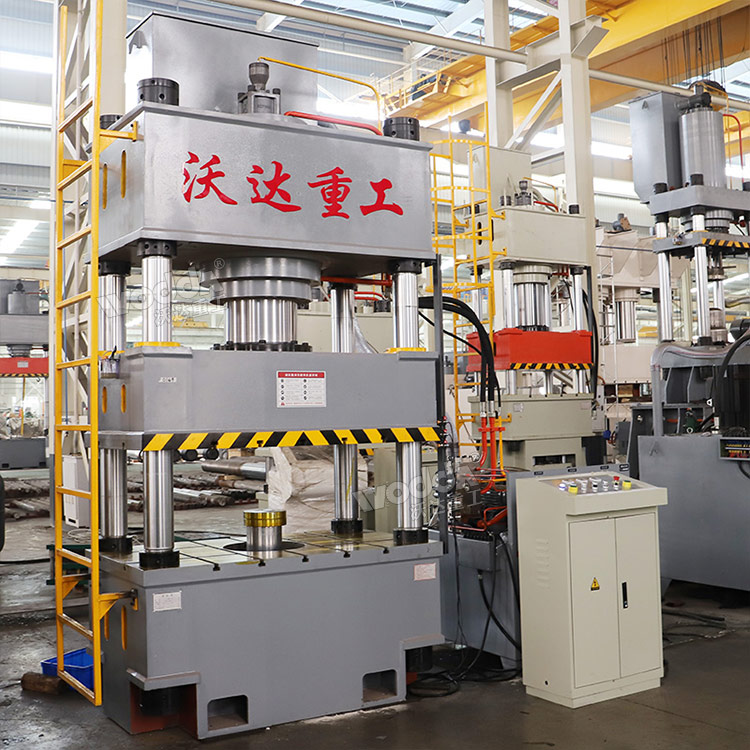 400吨四柱三梁液压机 400吨四柱三梁液压机