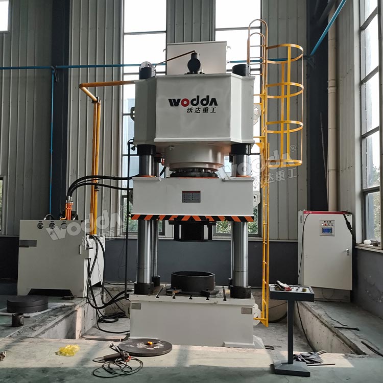 1000吨三梁四柱液压机 1000吨三梁四柱液压机