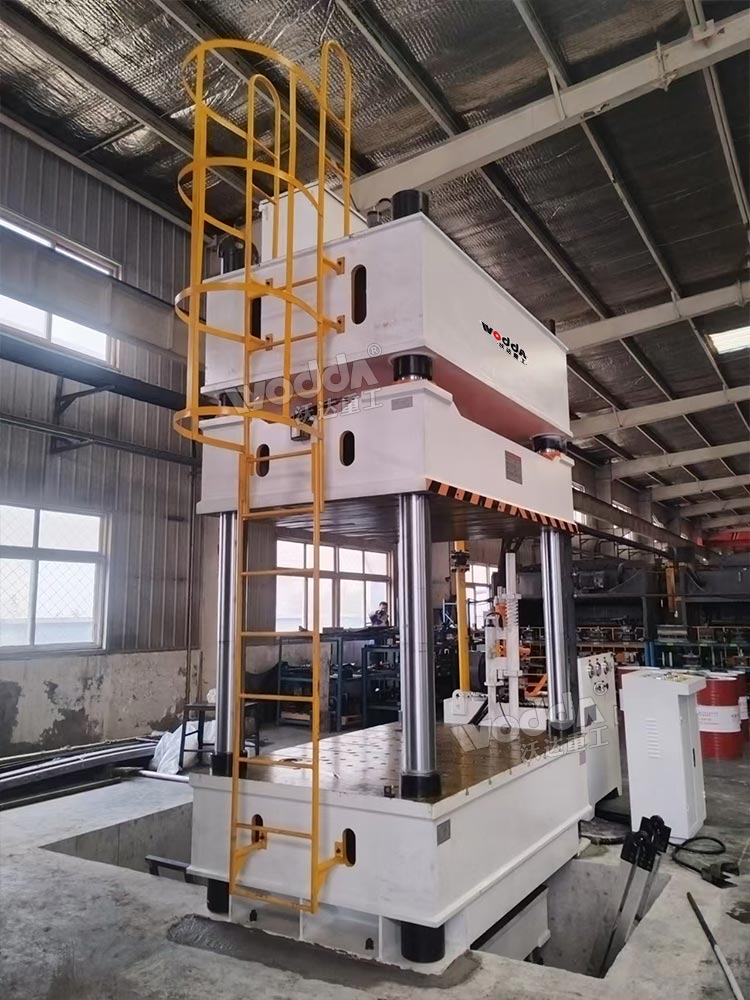 500吨液压垫拉伸机 500吨液压垫拉伸机