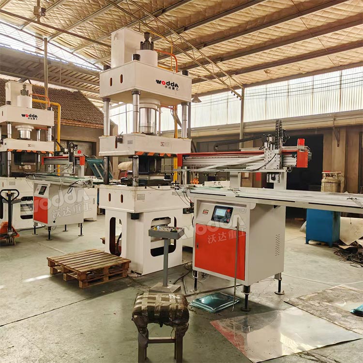 不锈钢餐盘生产线 不锈钢餐盘生产线