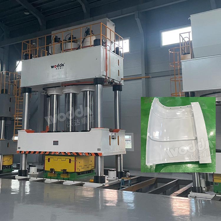 2000吨三梁四柱液压机 2000吨三梁四柱液压机